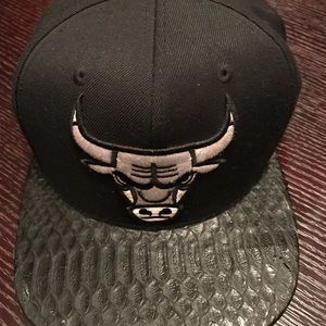 snakeskin bulls hat